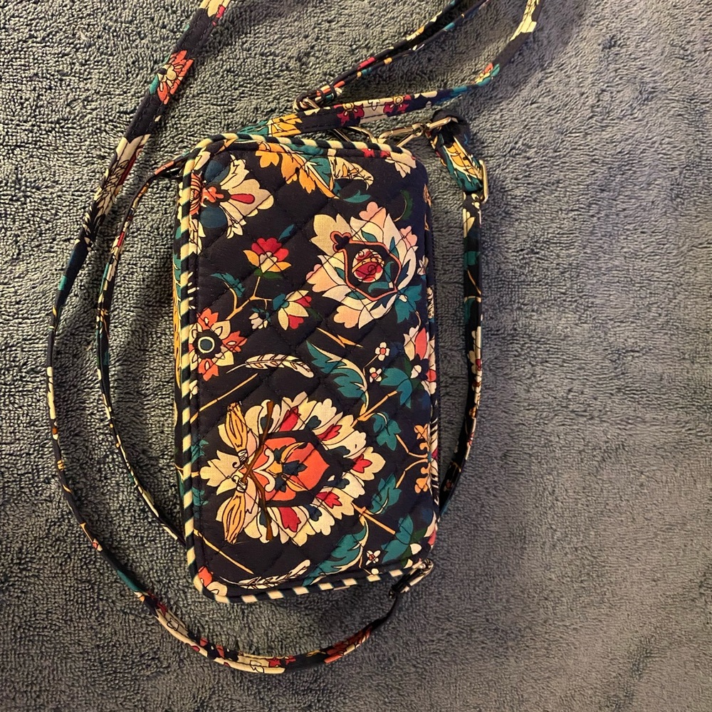 Vera Bradley Harry Potter RFID All In One Crossbody. Used twice.